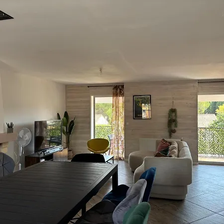 Soleane - équipée, à Seulement 10mins De La Cité Médiévale * Carcassonne